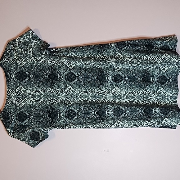 Adorable DRESS 👗 - Picture 8 of 8